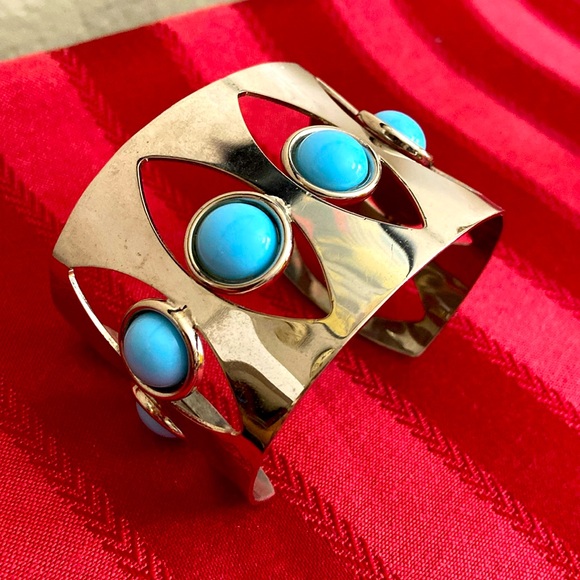 Vintage 90s Sky Blue Lucite & Metal Cuff Bracelet - Picture 1 of 5